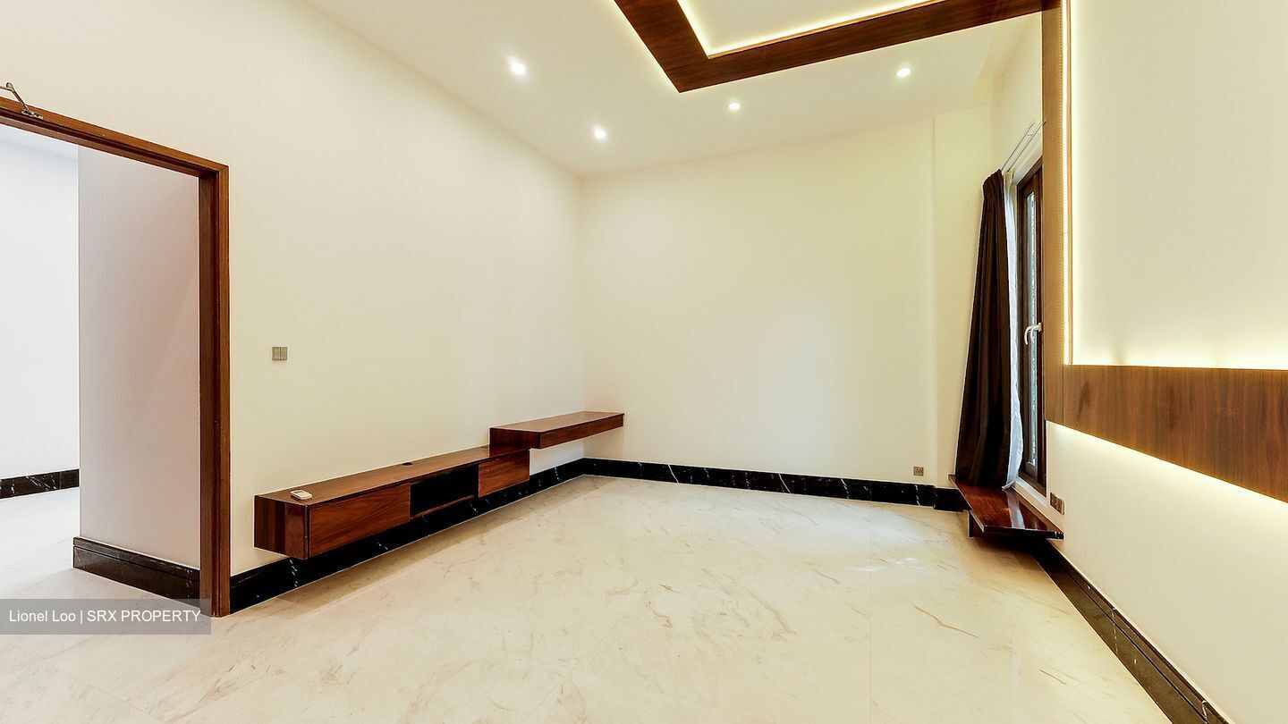 Cove Drive (D4), Detached #391415561